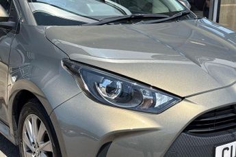 Toyota Yaris 1.5 VVT-h Icon E-CVT Euro 6 (s/s) 5dr