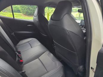 Toyota Corolla 1.8 VVT-h Excel CVT Euro 6 (s/s) 5dr