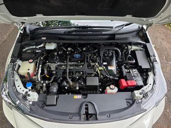 Toyota Corolla 1.8 VVT-h Excel CVT Euro 6 (s/s) 5dr