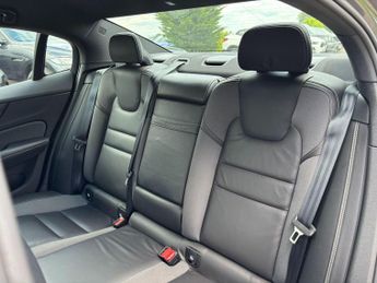 Volvo S60 2.0 T5 R-Design Plus Auto Euro 6 (s/s) 4dr