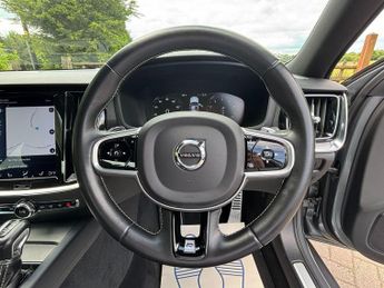 Volvo S60 2.0 T5 R-Design Plus Auto Euro 6 (s/s) 4dr