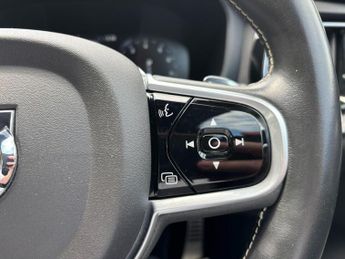 Volvo S60 2.0 T5 R-Design Plus Auto Euro 6 (s/s) 4dr