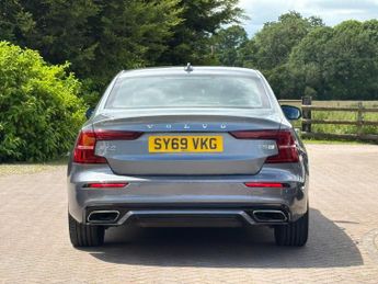 Volvo S60 2.0 T5 R-Design Plus Auto Euro 6 (s/s) 4dr