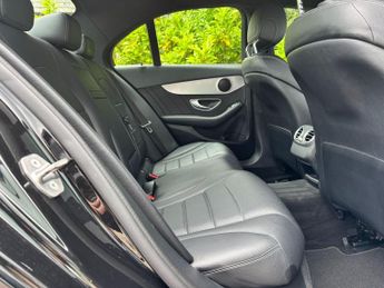 Mercedes-Benz C Class 2.1 C220d AMG Line G-Tronic+ Euro 6 (s/s) 4dr