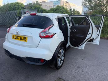 Nissan Juke 1.6 Tekna XTRON Euro 6 5dr