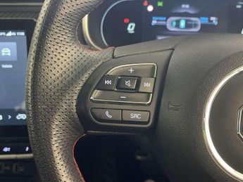 MG MG ZS 51.1kWh Trophy Connect SUV 5dr Electric Auto (176 ps)