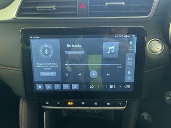MG MG ZS 51.1kWh Trophy Connect SUV 5dr Electric Auto (176 ps)