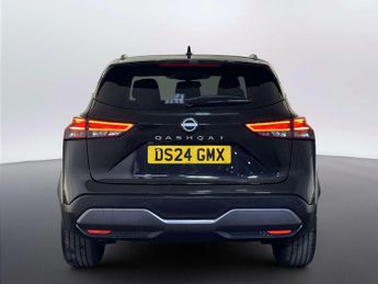 Nissan Qashqai 1.3 DIG-T MHEV N-Connecta SUV 5dr Petrol Hybrid Manual Euro 6 (s