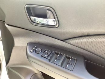 Honda CR-V 2.0 i-VTEC SR Auto 4WD Euro 6 5dr