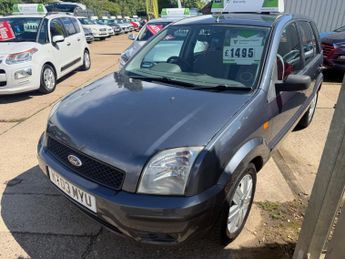 Ford Fusion 1.6 3 5dr