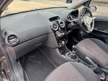 Vauxhall Corsa 1.4i 16v SXi 5dr