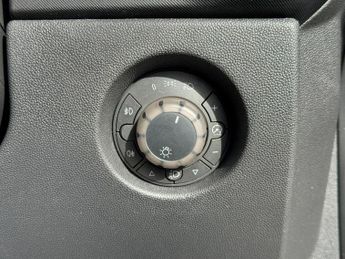 Vauxhall Corsa 1.4i 16v SXi 5dr