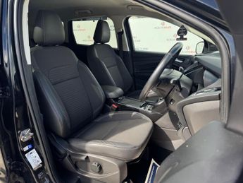 Ford Kuga 1.5T EcoBoost Titanium Auto AWD Euro 6 (s/s) 5dr