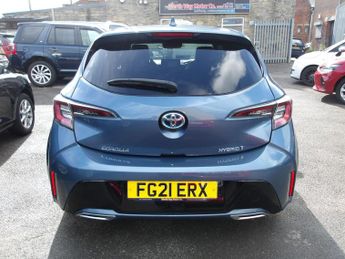 Toyota Corolla 2.0 VVT-h Excel CVT Euro 6 (s/s) 5dr