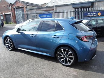 Toyota Corolla 2.0 VVT-h Excel CVT Euro 6 (s/s) 5dr