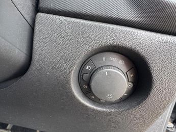 Vauxhall Corsa 1.4i 16v SXi 5dr