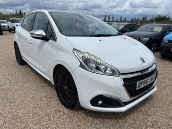Peugeot 208 1.2 PureTech Allure Premium Euro 6 5dr