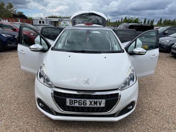 Peugeot 208 1.2 PureTech Allure Premium Euro 6 5dr