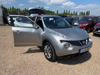 Nissan Juke 1.6 Tekna XTRON Euro 5 5dr