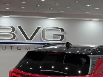Hyundai KONA 64kWh Premium SE Auto 5dr