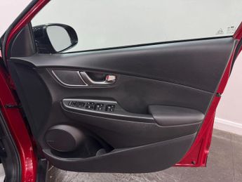 Hyundai KONA 64kWh Premium SE Auto 5dr
