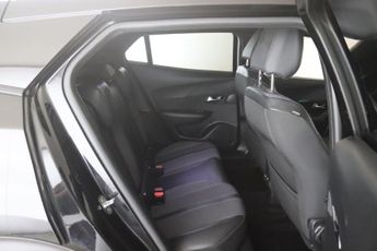 Peugeot E-2008 50kWh Allure Premium + Auto 5dr (7kW Charger)