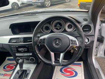 Mercedes-Benz C Class 2.1 C220 CDI AMG Sport Edition G-Tronic+ Euro 5 (s/s) 2dr