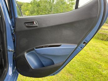 Hyundai i10 1.2 SE Auto Euro 5 5dr