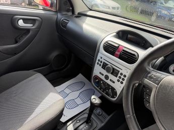 Vauxhall Corsa 1.4i 16v Active 5dr