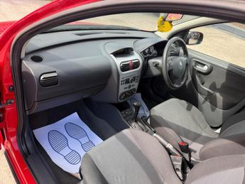 Vauxhall Corsa 1.4i 16v Active 5dr