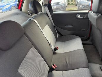 Vauxhall Corsa 1.4i 16v Active 5dr