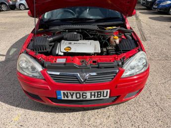 Vauxhall Corsa 1.4i 16v Active 5dr