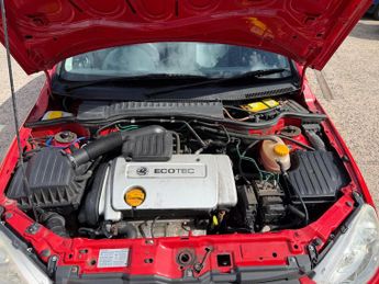 Vauxhall Corsa 1.4i 16v Active 5dr