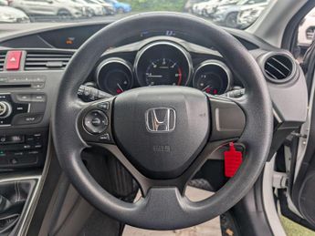 Honda Civic 1.6 i-DTEC SE Euro 5 (s/s) 5dr