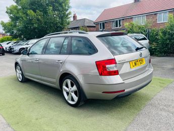 Skoda Octavia 1.6 TDI SE L DSG Euro 6 (s/s) 5dr