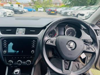 Skoda Octavia 1.6 TDI SE L DSG Euro 6 (s/s) 5dr