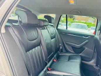 Skoda Octavia 1.6 TDI SE L DSG Euro 6 (s/s) 5dr