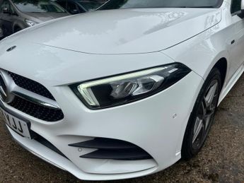 Mercedes-Benz A Class 1.3 A250e 15.6kWh AMG Line (Premium 2) 8G-DCT Euro 6 (s/s) 5dr
