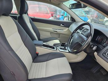 Volvo C30 2.0D SE Sports Coupe Powershift Euro 4 3dr