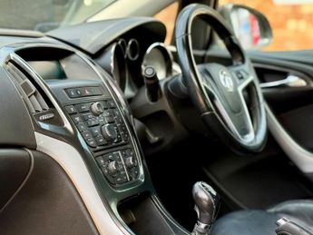 Vauxhall Astra 2.0 CDTi ecoFLEX Elite Euro 5 (s/s) 5dr