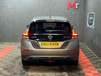 Nissan Leaf 40kWh N-Connecta Auto 5dr