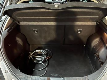 Nissan Leaf 40kWh N-Connecta Auto 5dr