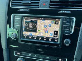 Volkswagen Golf 2.0 TDI BlueMotion Tech R-Line Edition DSG Euro 6 (s/s) 5dr