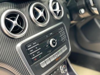 Mercedes-Benz A Class 2.1 A220d AMG Line (Premium Plus) 7G-DCT Euro 6 (s/s) 5dr