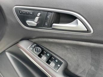 Mercedes-Benz A Class 2.1 A220d AMG Line (Premium Plus) 7G-DCT Euro 6 (s/s) 5dr
