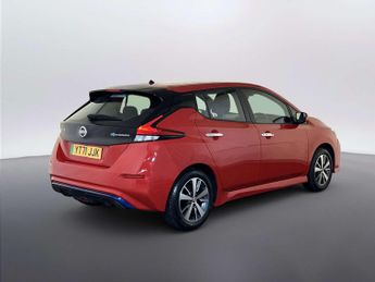 Nissan Leaf 40kWh Acenta Hatchback 5dr Electric Auto (150 ps)