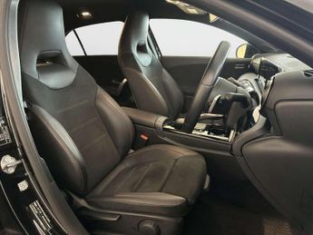 Mercedes-Benz A Class 2.0 A220d AMG Line Hatchback 5dr Diesel 8G-DCT Euro 6 (s/s) (190