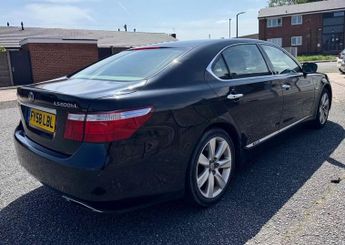 Lexus LS 5.0 600h V8 L RSR Saloon 4dr Petrol Hybrid CVT 4WD Euro 5 (s/s) 