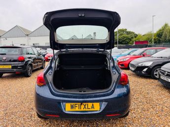 Vauxhall Astra 1.7 CDTi SE Euro 5 5dr