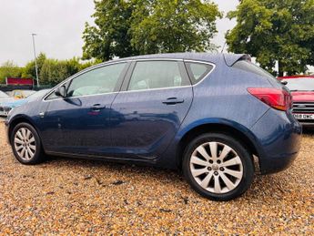 Vauxhall Astra 1.7 CDTi SE Euro 5 5dr